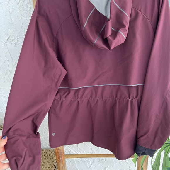 Lululemon Wind Breaker size 6 maroon (branded-see photos) - Picture 7 of 15